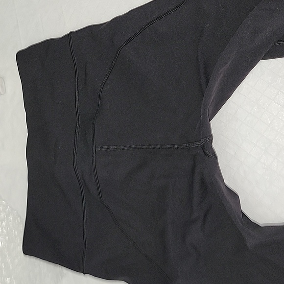 Lululemon Athletica Extra Mile 28" Black Tight sz4  BinQ - Picture 9 of 13